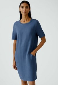 Платье Платье