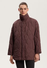 Спортивная куртка Спортивная куртка