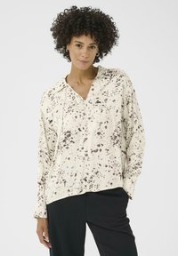 Блузка Блузка