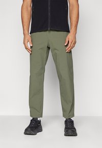 Спортивные штаны Спортивные штаны