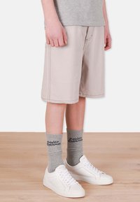 Шорты Шорты