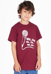 Футболка Футболка