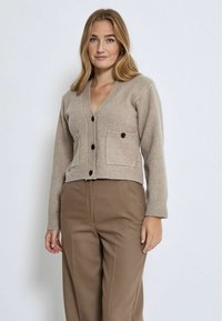 Кардиган Кардиган