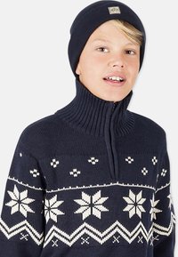 Пуловер Пуловер