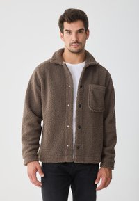 Флисовая куртка Флисовая куртка