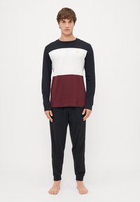 Ночная рубашка Ночная рубашка