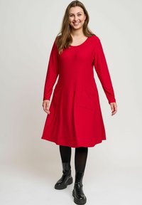 Платье Платье