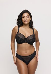 Бюстгальтер на косточках Бюстгальтер на косточках