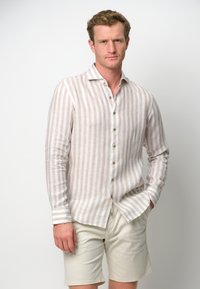 Рубашка Рубашка