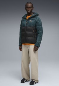 Зимняя куртка Зимняя куртка