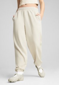 Спортивные штаны Спортивные штаны