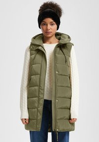 Длинный жилет Длинный жилет