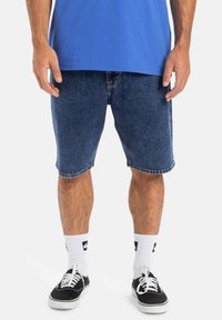 Шорты Шорты