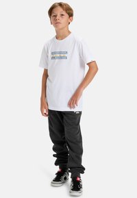 Футболка Футболка