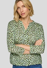 Блузка Блузка