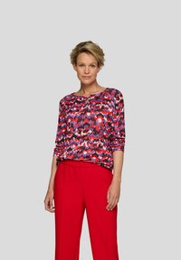 Блузка Блузка