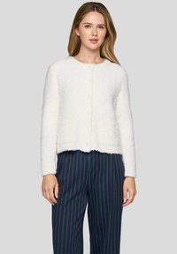 Вязаная кофта Вязаная кофта