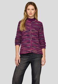 Вязаная кофта Вязаная кофта