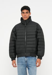 Зимняя куртка Зимняя куртка