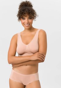 Бюстгальтер без косточек Бюстгальтер без косточек