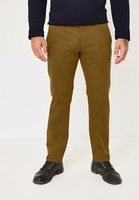 Чиносы Чиносы