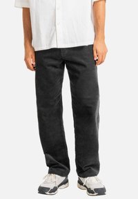 Вельветовые брюки Вельветовые брюки