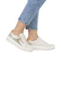 Сникерсы Сникерсы