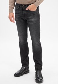 Узкие джинсы Узкие джинсы