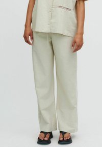 Брюки Брюки