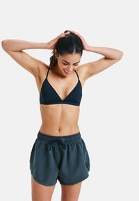 Пляжные шорты Пляжные шорты