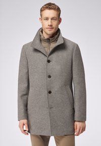 Короткое пальто Короткое пальто