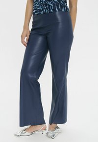 Брюки Брюки