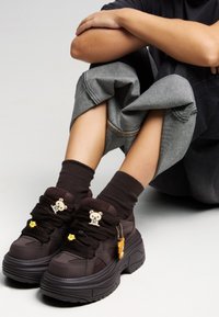 Сникерсы Сникерсы