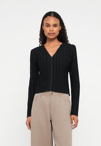 Блузка Блузка