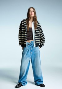 Толстовка Толстовка