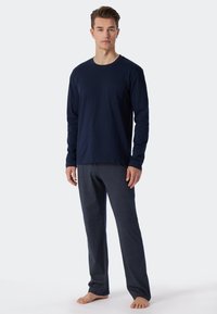 Футболка Футболка