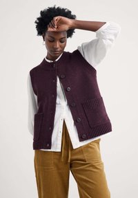 Жилет Жилет