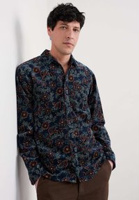 Рубашка Рубашка