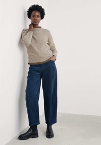 Пуловер Пуловер