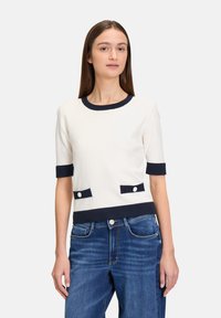 Футболка Футболка