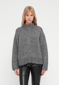 Кардиган Кардиган