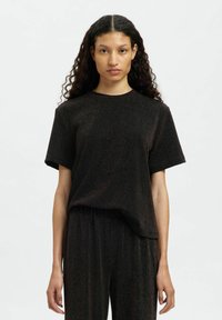 Футболка Футболка