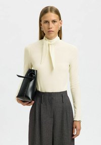 Майка Майка