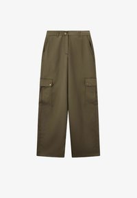 Брюки с накладными карманами Брюки с накладными карманами