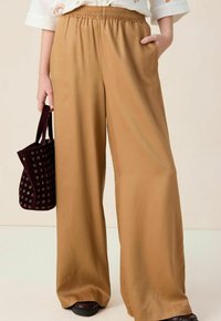 Брюки Брюки