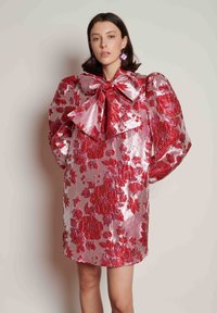 Коктейльное платье Коктейльное платье