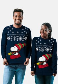 Пуловер Пуловер