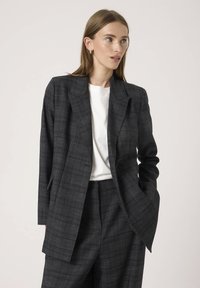 Длинный блейзер Длинный блейзер