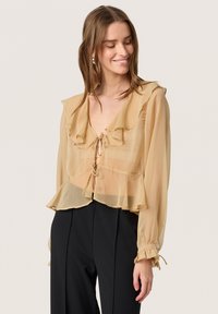 Блузка Блузка