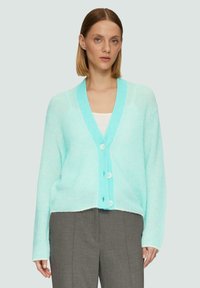 Жилет Жилет